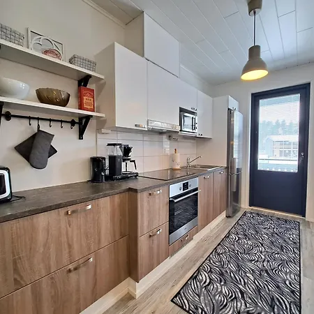 Lägenhet Aurinkotuuli C9